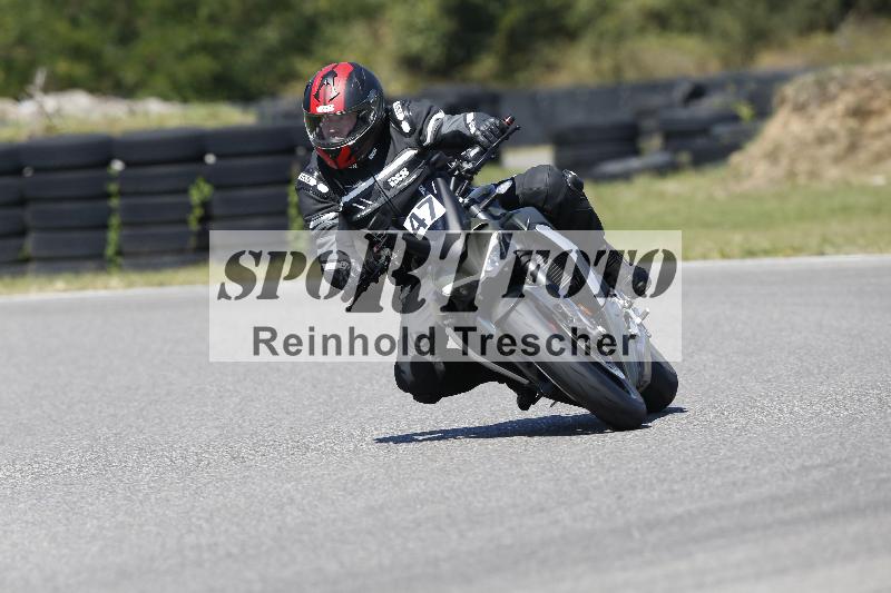 /Archiv-2025/48 25.08.2025 Cornu Master School ADR/blau-bleu/47